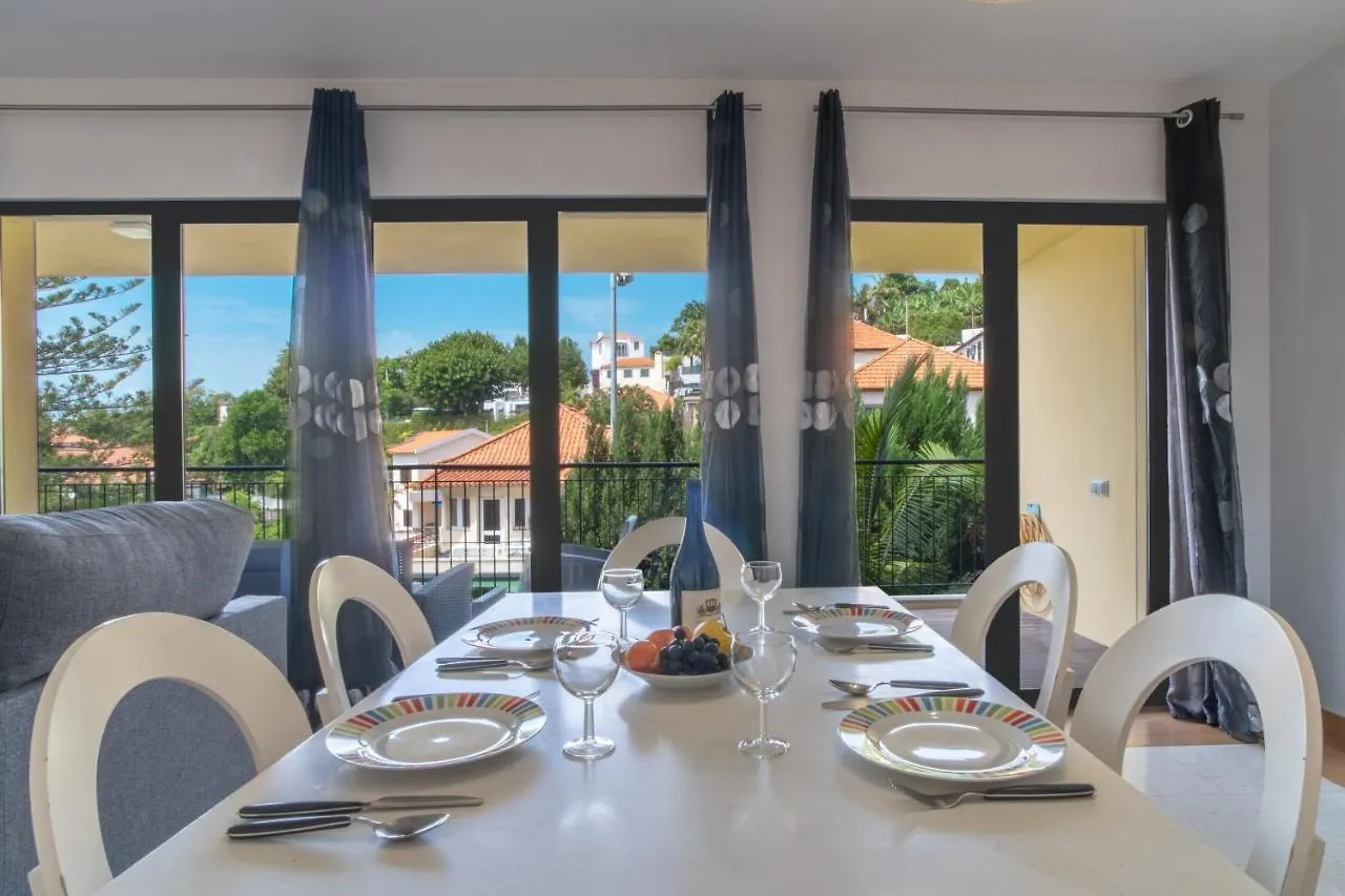 Daire Living Funchal Bu Apart.